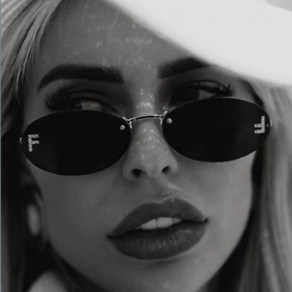 New! FENDI Sunglasses FE4075US 12A, Authentic